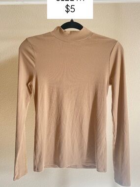 Ribbed Mock Neck Long-Sleeve Top in Tan